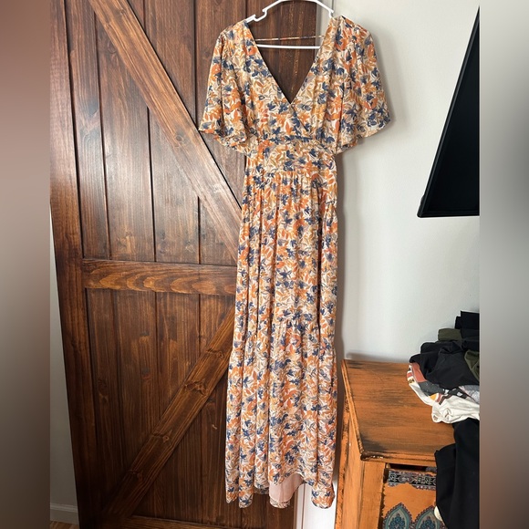 ASTR SEDONA FLORAL BACK CUTOUT MAXI DRESS BLUE CORAL FLORAL SIZE M - Picture 2 of 5